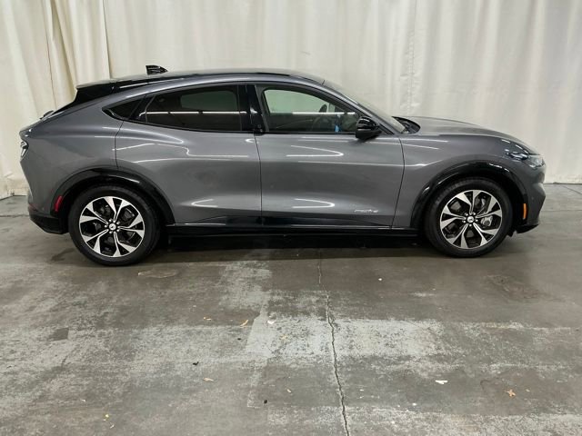 Used 2021 Ford Mustang Mach-E Premium image 2