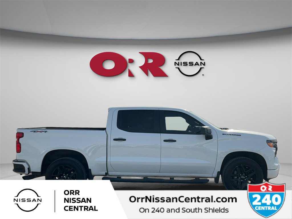 Used 2023 Chevrolet Silverado 1500 Custom w/ Rally Edition image 4