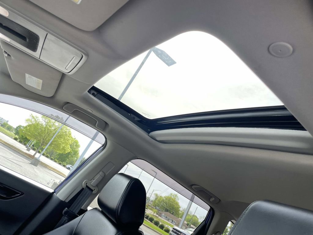 Used 2024 Honda CR-V EX-L image 16