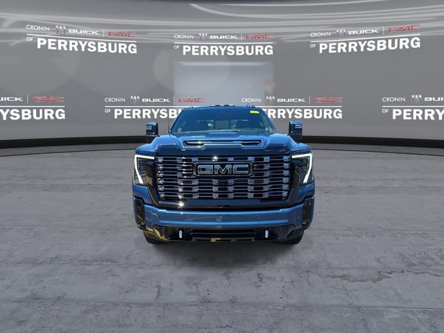 New 2026 GMC Sierra 3500 Denali Ultimate AWD/4WD image 3