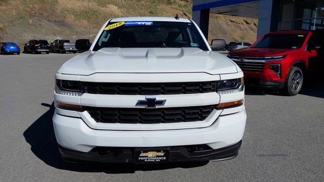 Used 2018 Chevrolet Silverado 1500 Custom w/ Custom Value Package image 9
