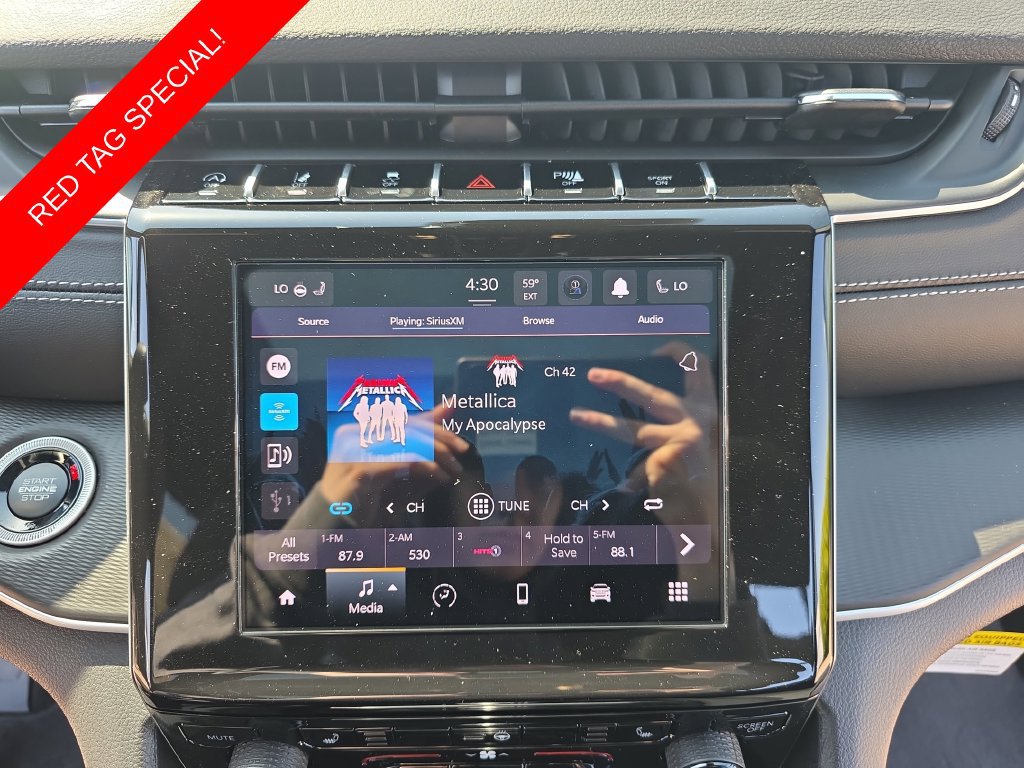 New 2026 Jeep Grand Cherokee Laredo X AWD/4WD image 22
