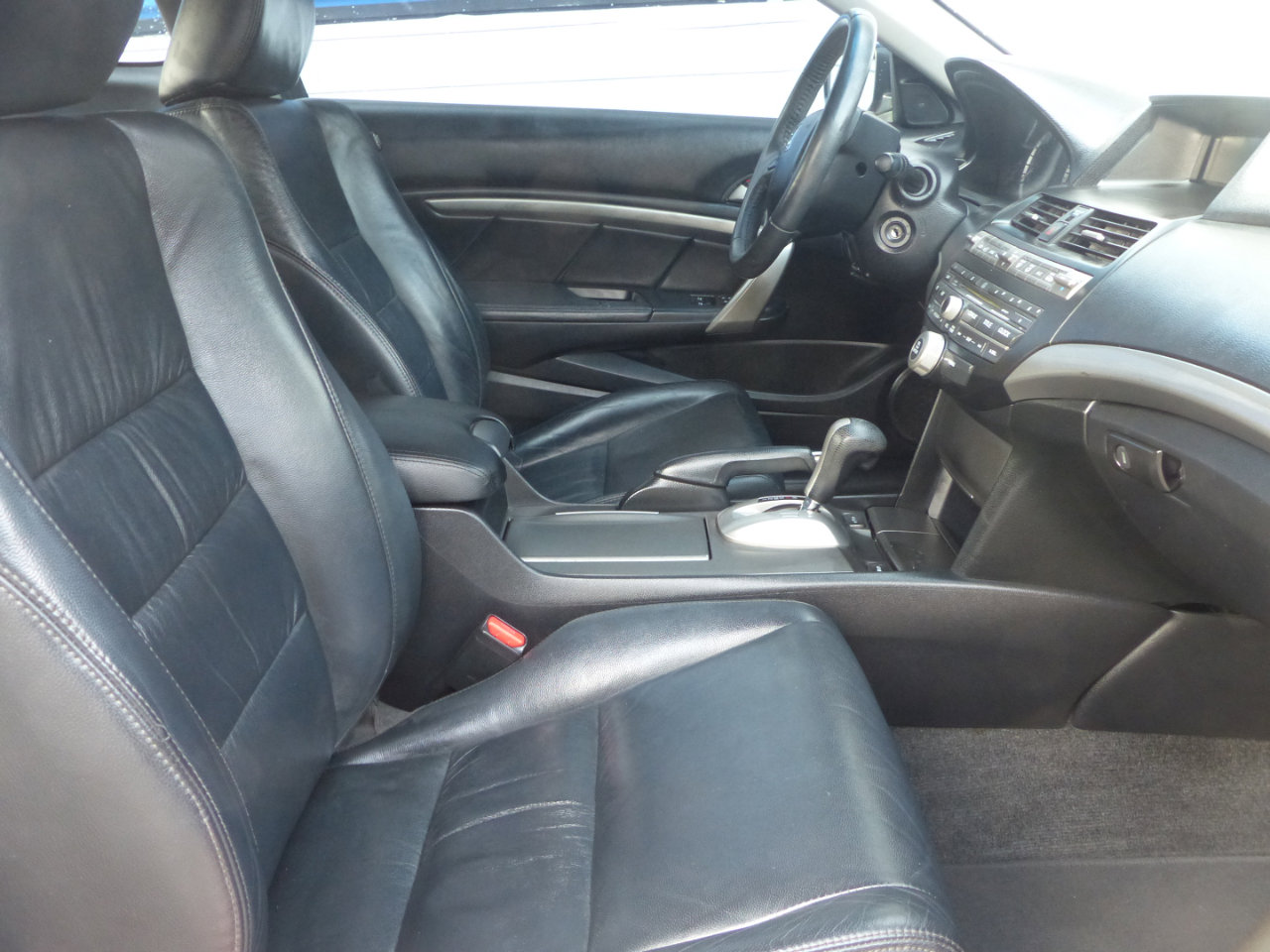 Used 2011 Honda Accord EX-L image 13