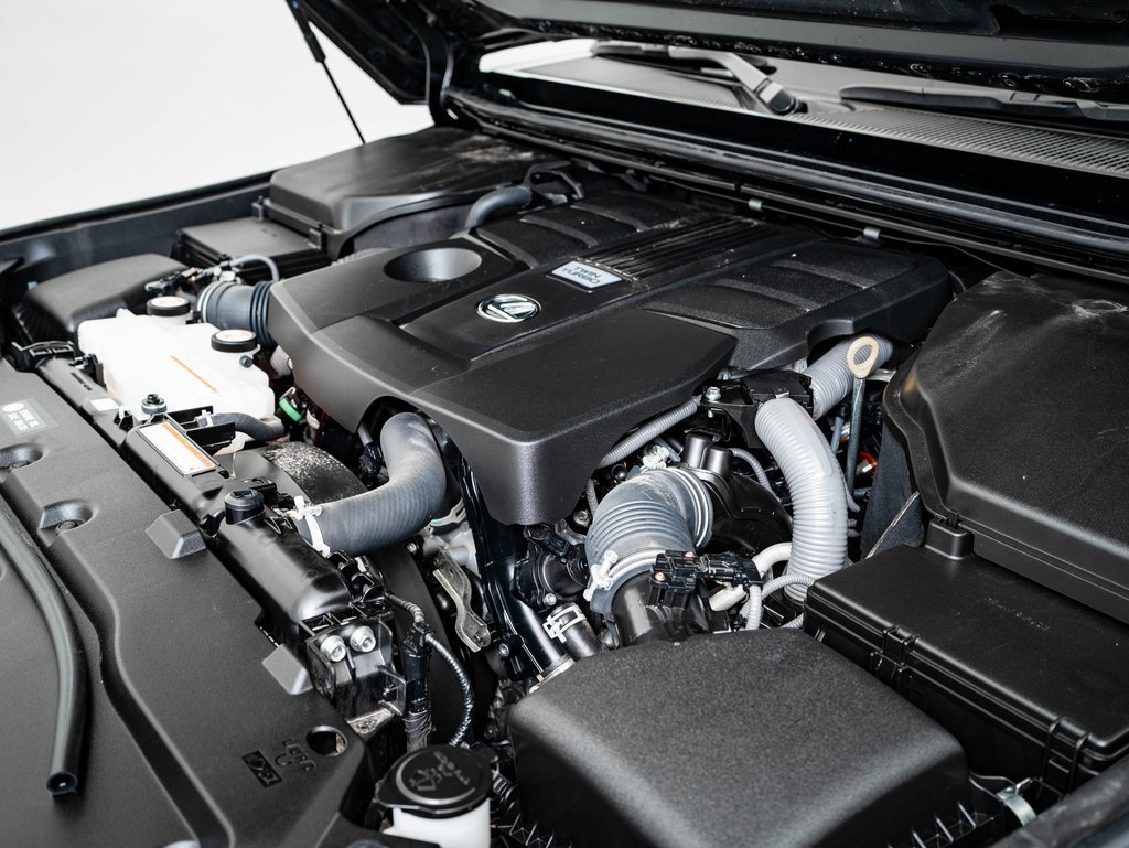 Used 2024 Lexus GX 550 image 46