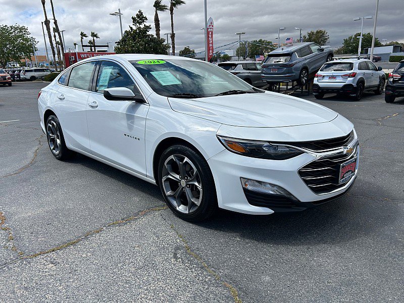 Used 2024 Chevrolet Malibu LT FWD image 1