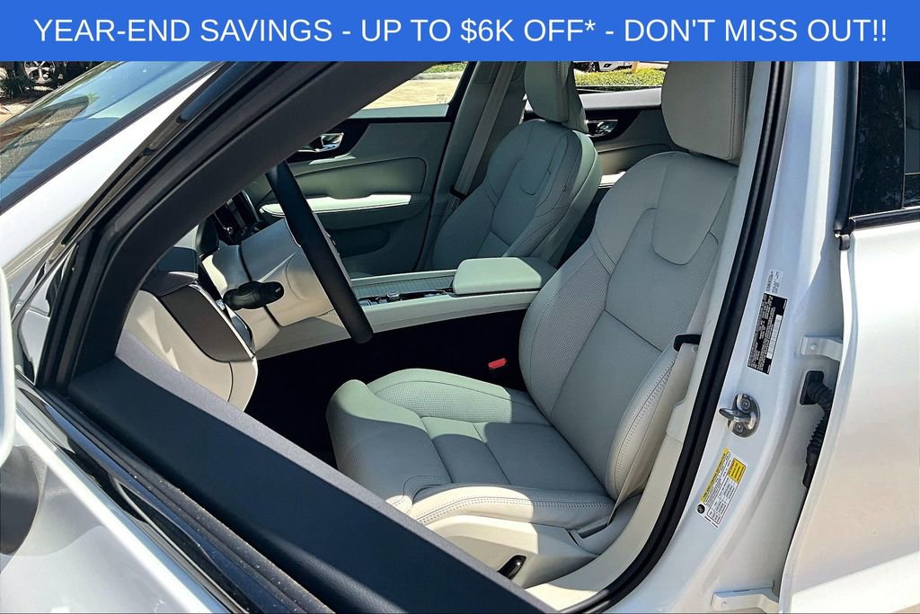 New 2025 Volvo V60 B5 Cross Country Ultra w/ Protection Package Premier image 27