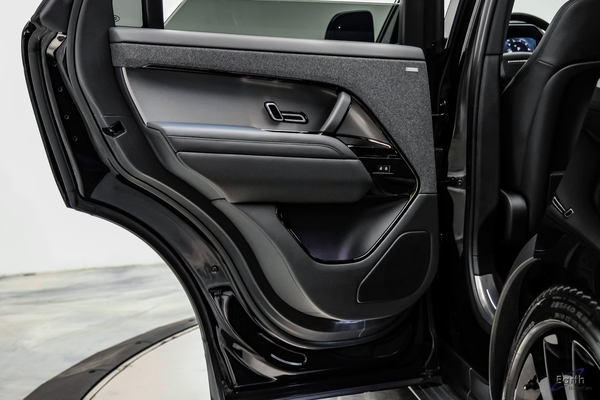 Used 2024 Land Rover Range Rover Sport Dynamic SE AWD/4WD image 77