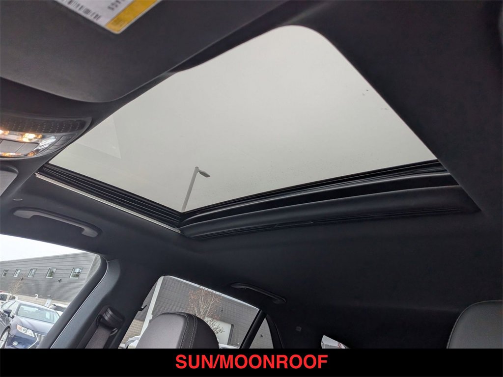 Certified 2023 Mercedes-Benz GLE 450 4MATIC image 2