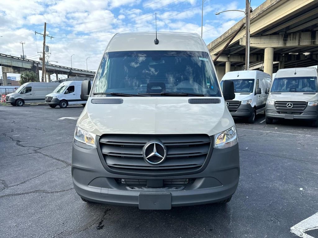 New 2025 Mercedes-Benz Sprinter 2500 image 2