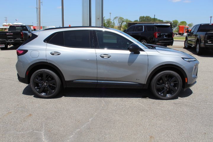 New 2025 Buick Envision Sport Touring image 6