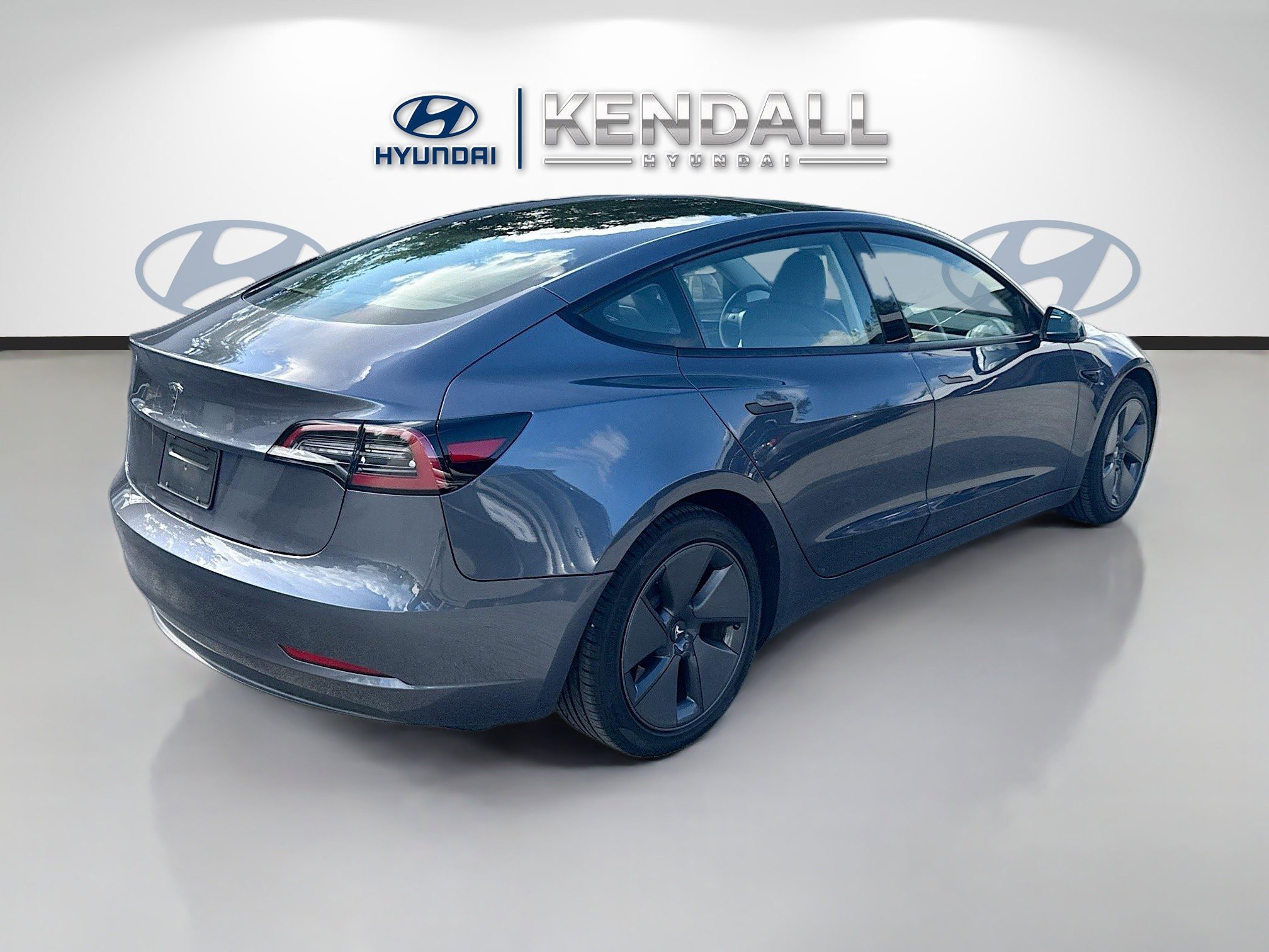 Used 2023 Tesla Model 3 Standard Range RWD image 6