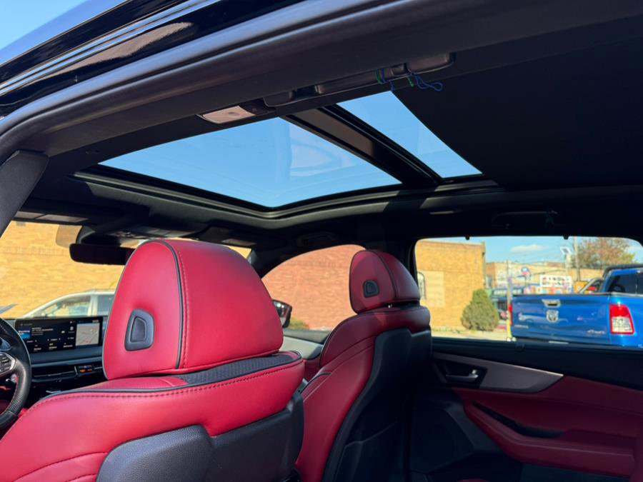 Used 2022 Acura MDX A-Spec image 12