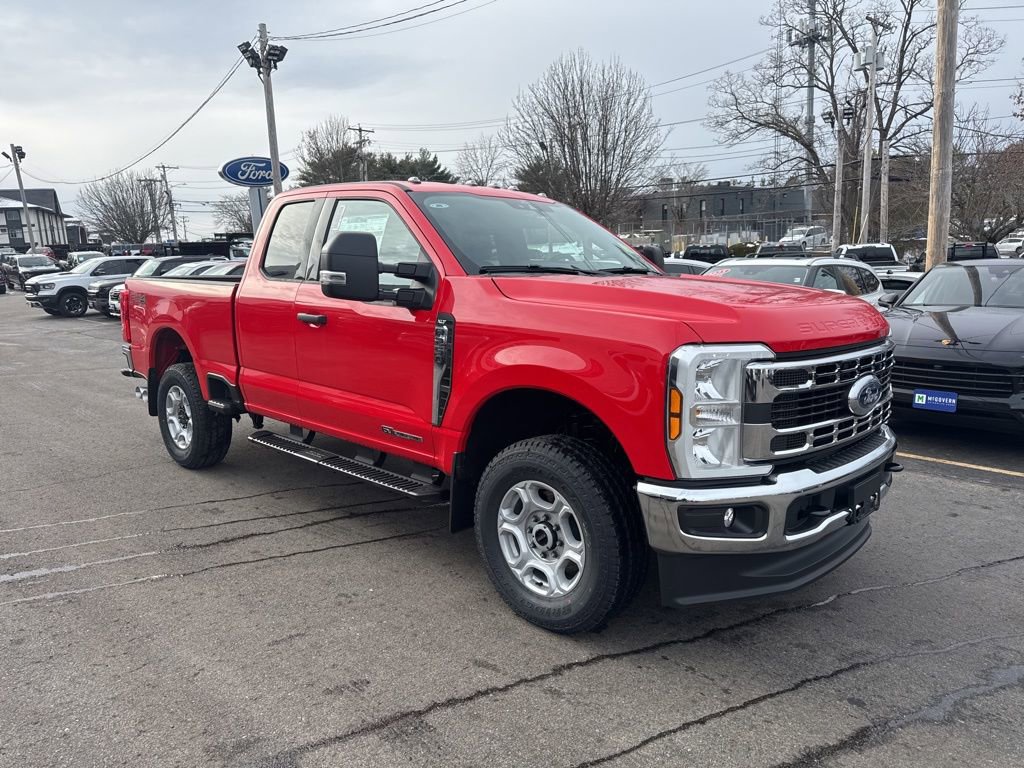 New 2026 Ford F250 XLT w/ FX4 Off-Road Package image 3