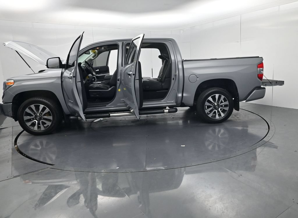 Used 2018 Toyota Tundra Limited w/ Limited Premium Package AWD/4WD image 60