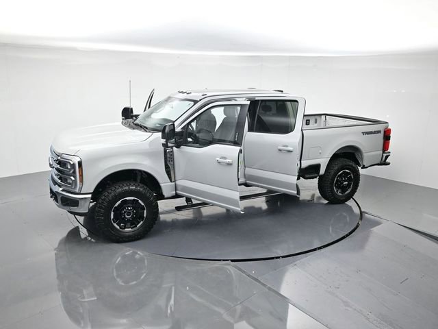New 2026 Ford F350 Lariat w/ Tremor Off-Road Package image 46