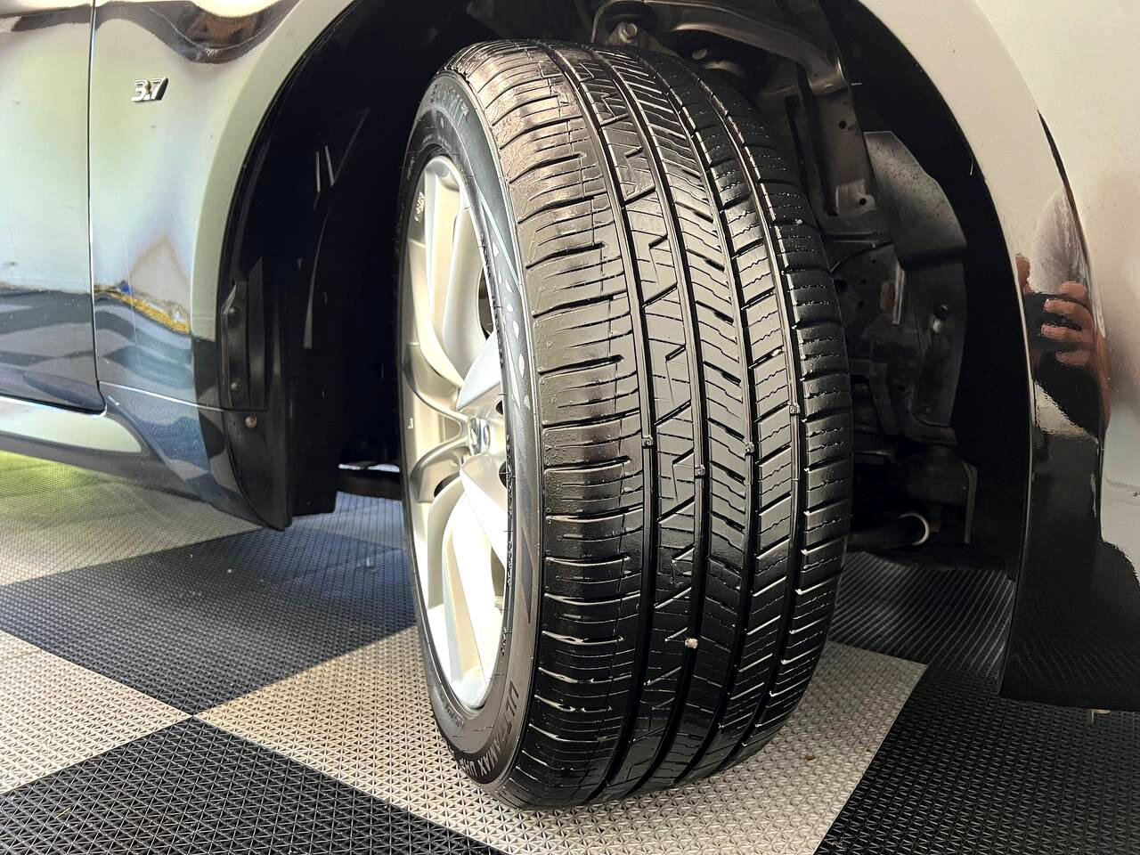 Used 2014 INFINITI Q60 AWD Coupe w/ Premium Package image 26