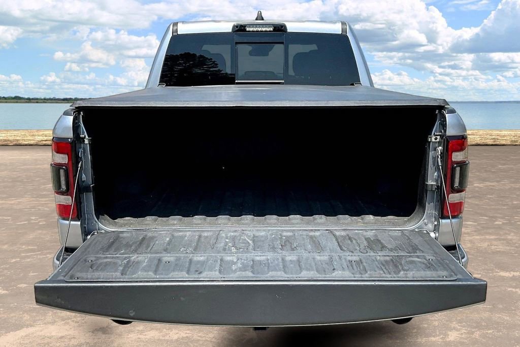 Used 2023 RAM 1500 Limited AWD/4WD image 9
