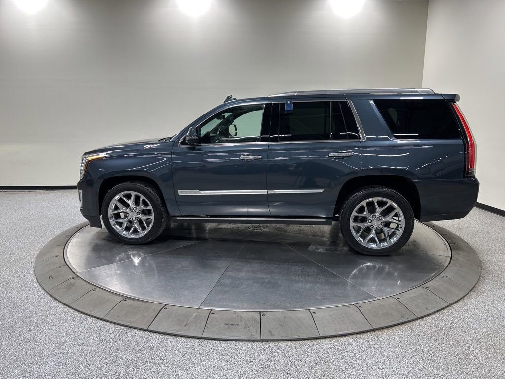 Used 2020 Cadillac Escalade Platinum image 9