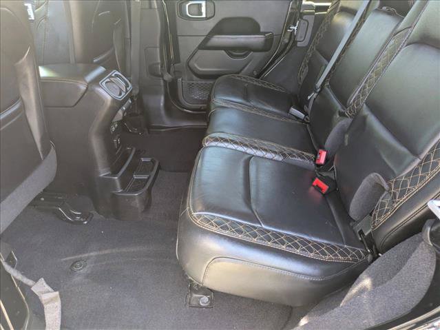 Used 2021 Jeep Wrangler Unlimited Sahara AWD/4WD image 18