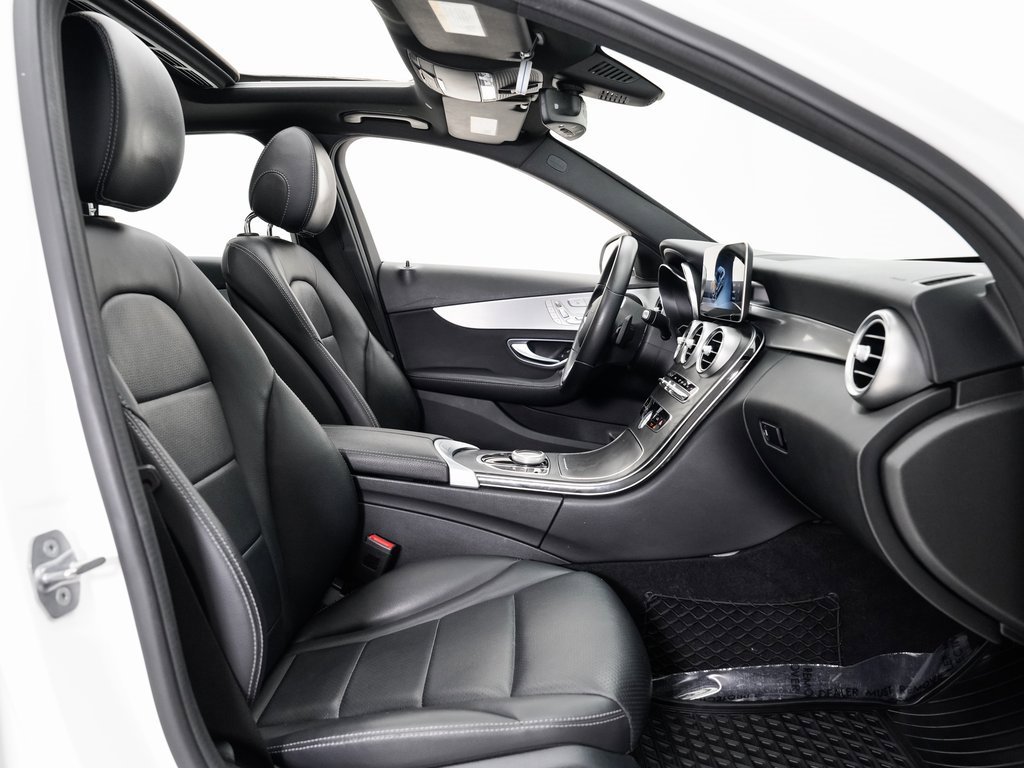 Used 2019 Mercedes-Benz C 300 Sedan image 21