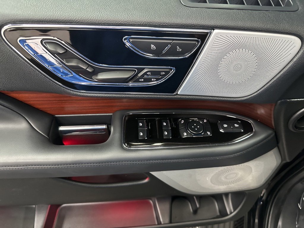 Used 2023 Lincoln Navigator L Reserve image 19