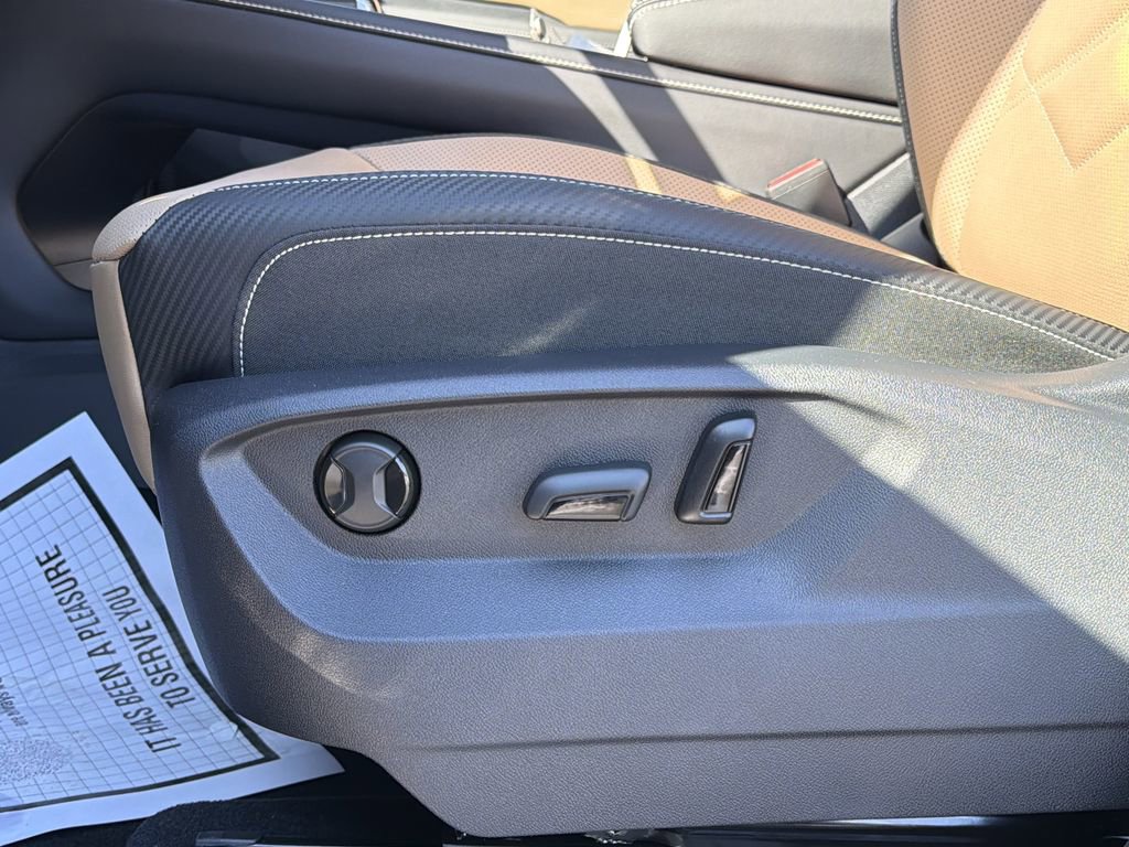 New 2026 Volkswagen Atlas Cross Sport SE image 24