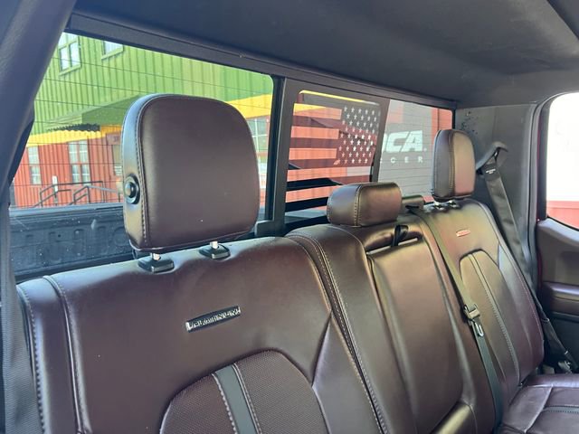 Used 2017 Ford F150 Platinum w/ Equipment Group 701A Luxury image 31