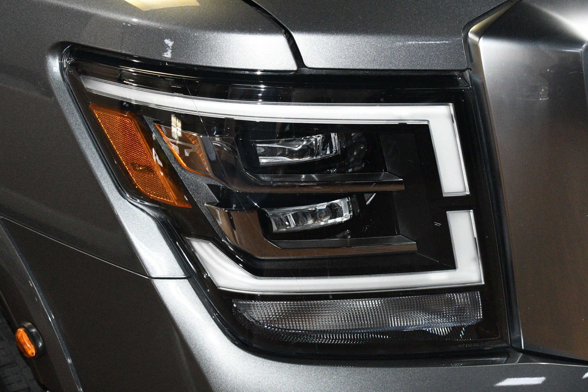 Used 2023 Nissan Titan Platinum Reserve w/ Moonroof Package AWD/4WD image 58