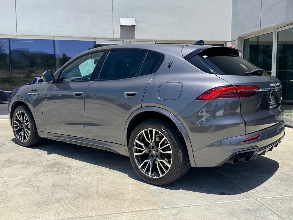 Certified 2023 Maserati Grecale Modena AWD/4WD image 6