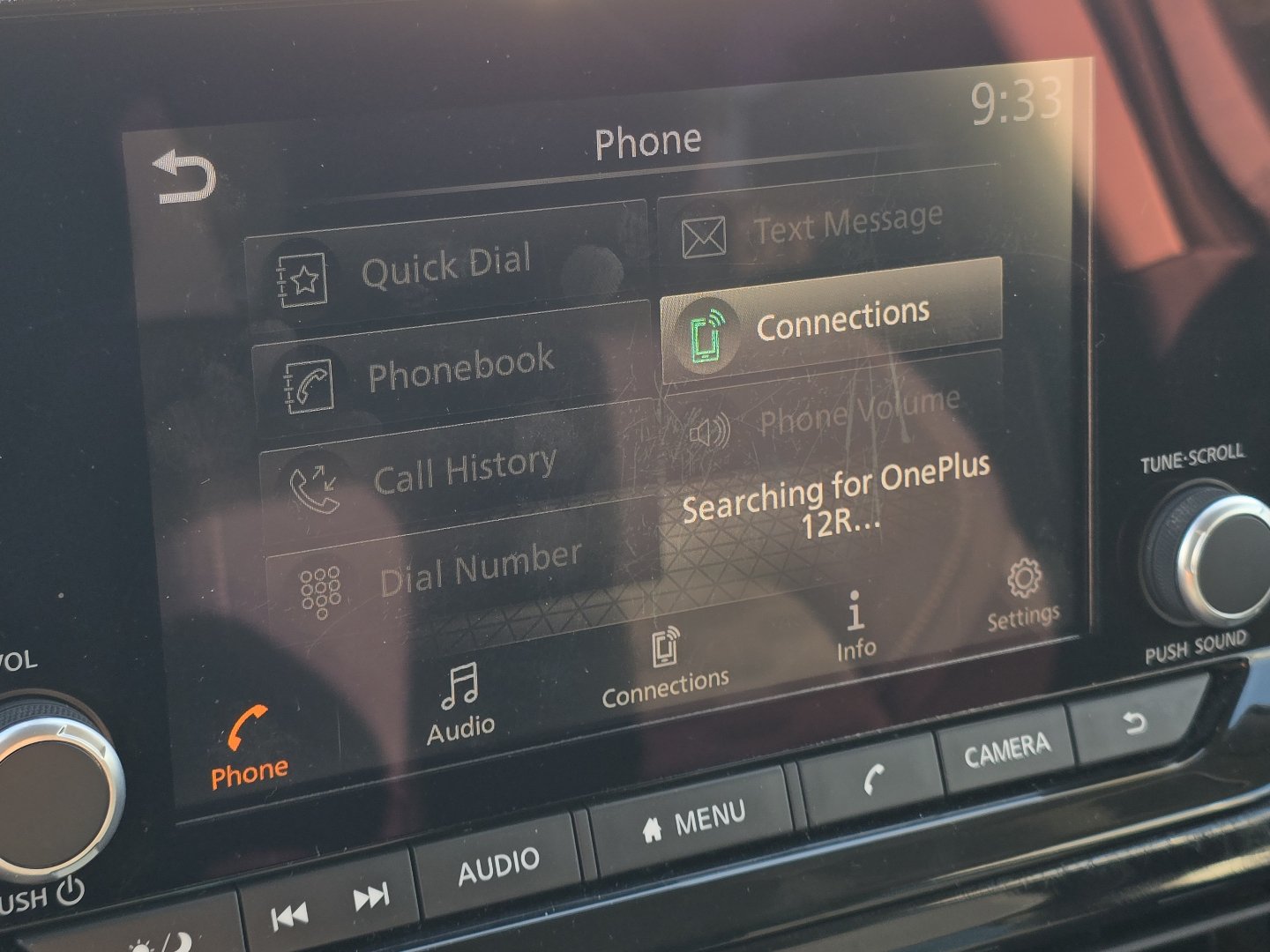 Used 2025 Nissan Pathfinder SV FWD image 5