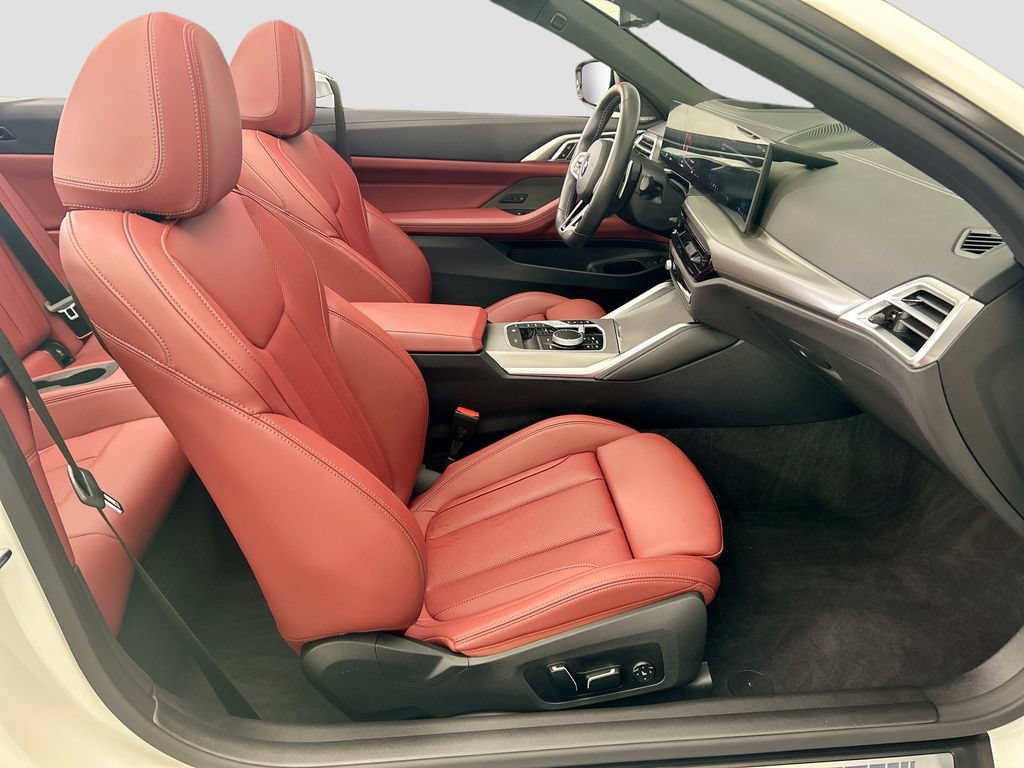 Certified 2026 BMW M440i Convertible w/ Premium Package RWD image 18