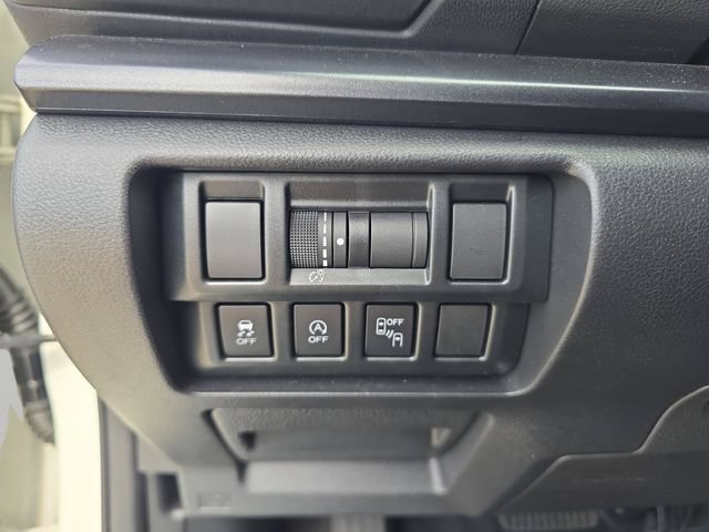 Certified 2023 Subaru Crosstrek 2.5i Sport AWD/4WD image 21