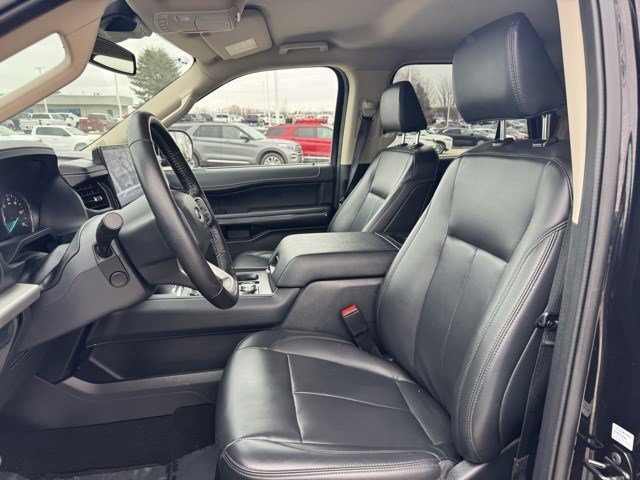 Certified 2024 Ford Expedition XLT image 13