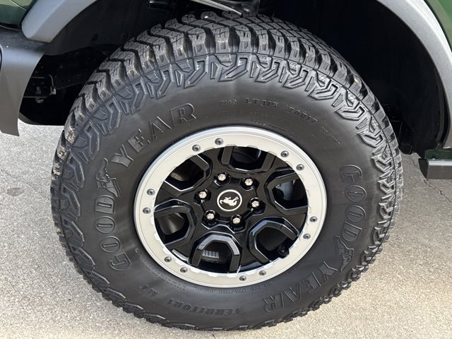 Used 2023 Ford Bronco Badlands w/ Sasquatch Package image 12