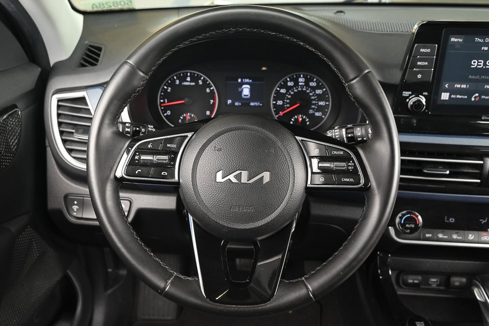 Used 2023 Kia Seltos S image 18