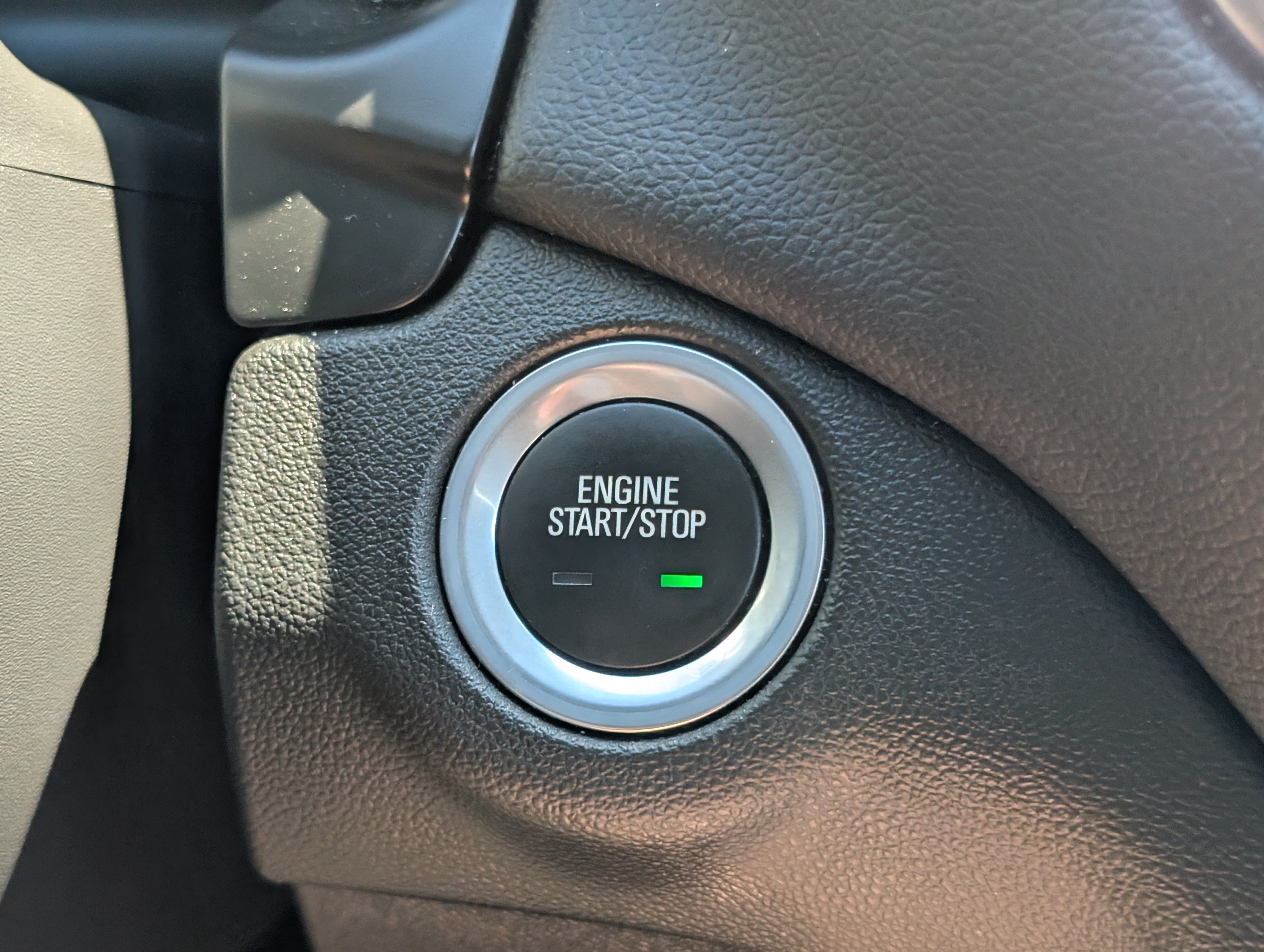 Used 2024 Chevrolet Equinox LT FWD image 21