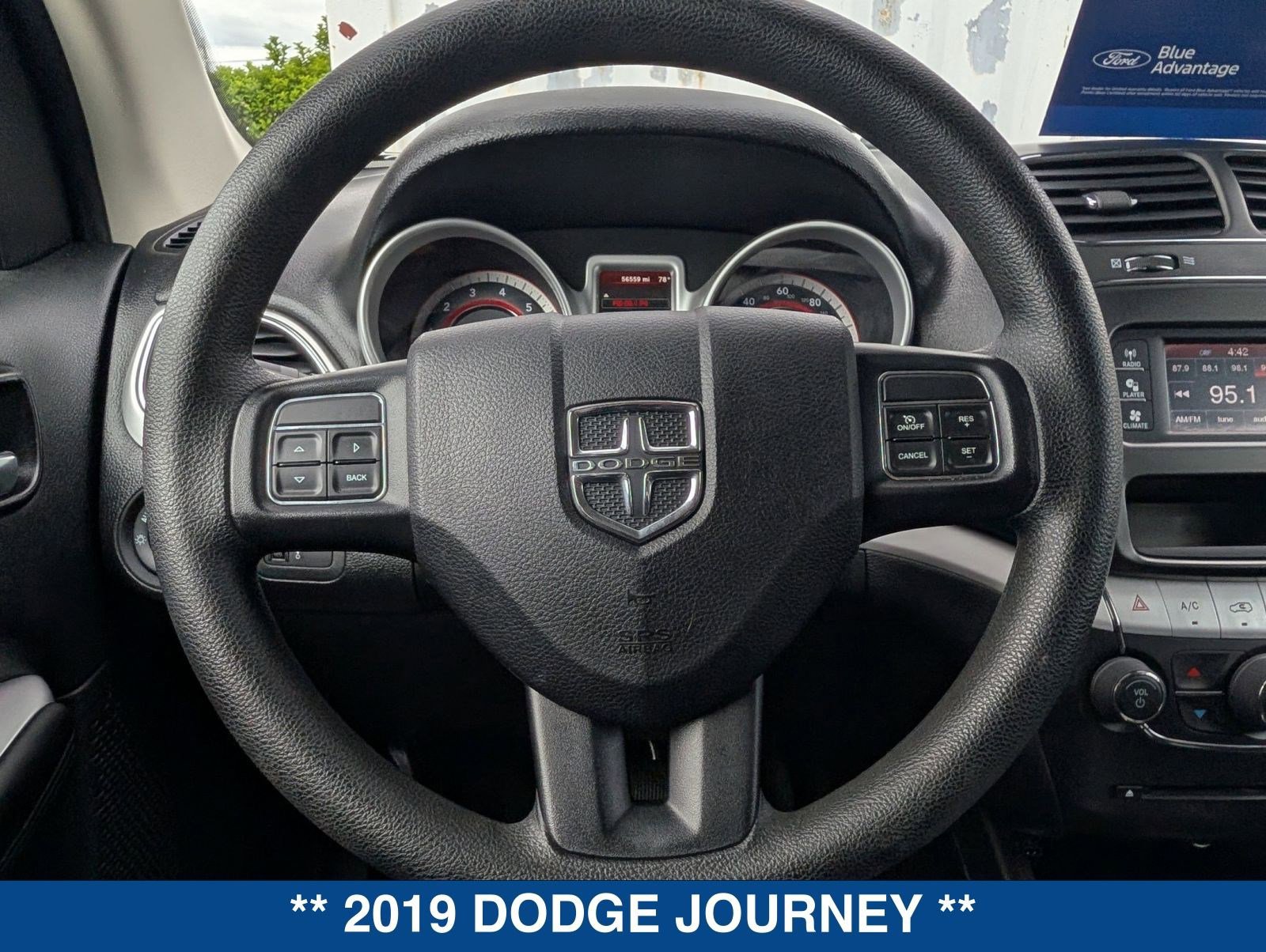 Used 2019 Dodge Journey SE w/ Blacktop Package image 27