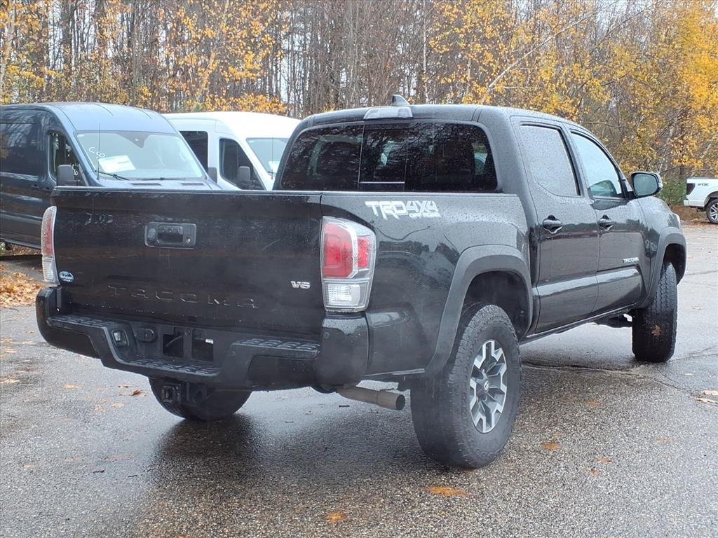 Used 2023 Toyota Tacoma TRD Off-Road image 3