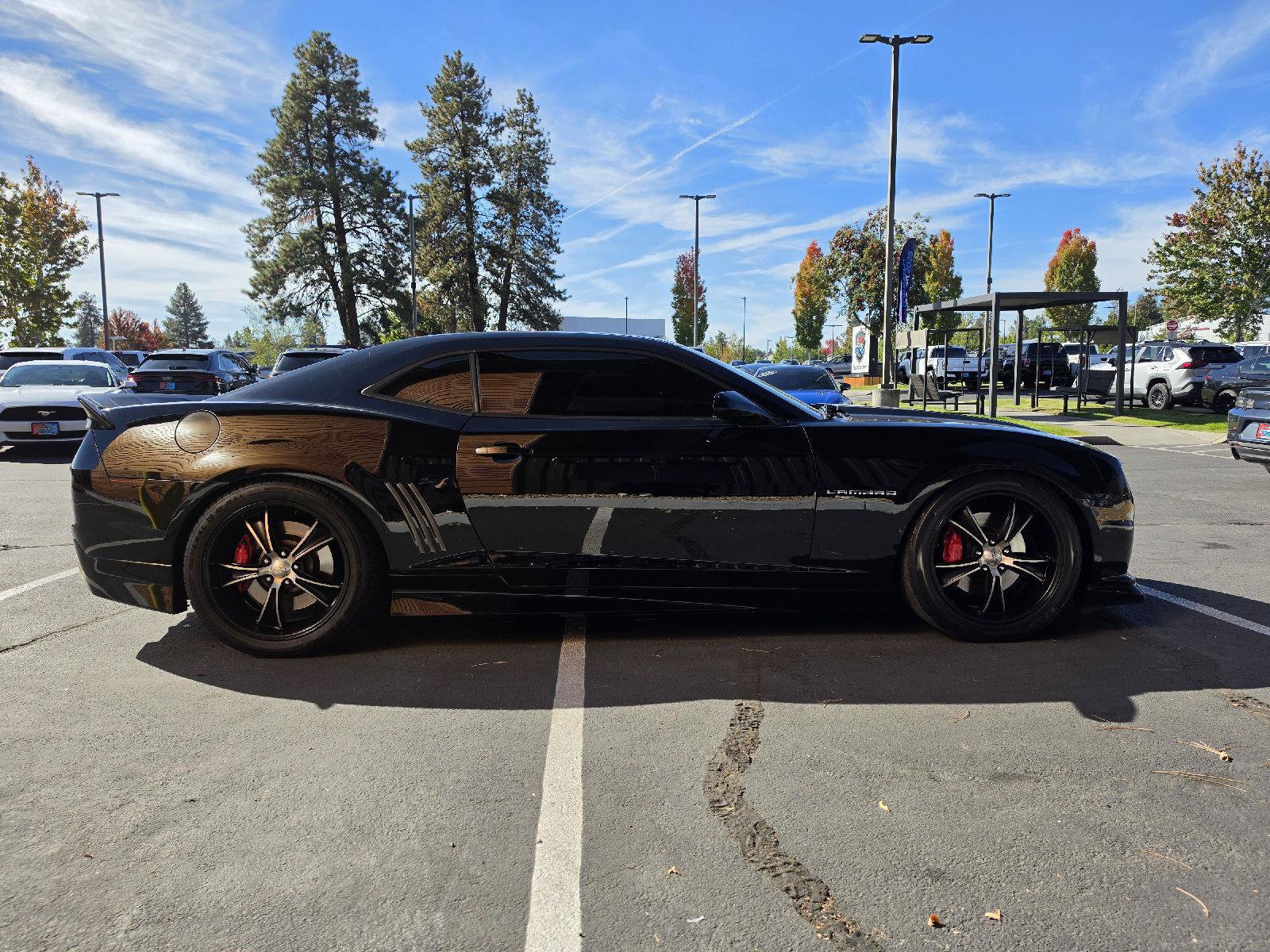 Used 2011 Chevrolet Camaro SS RWD image 7