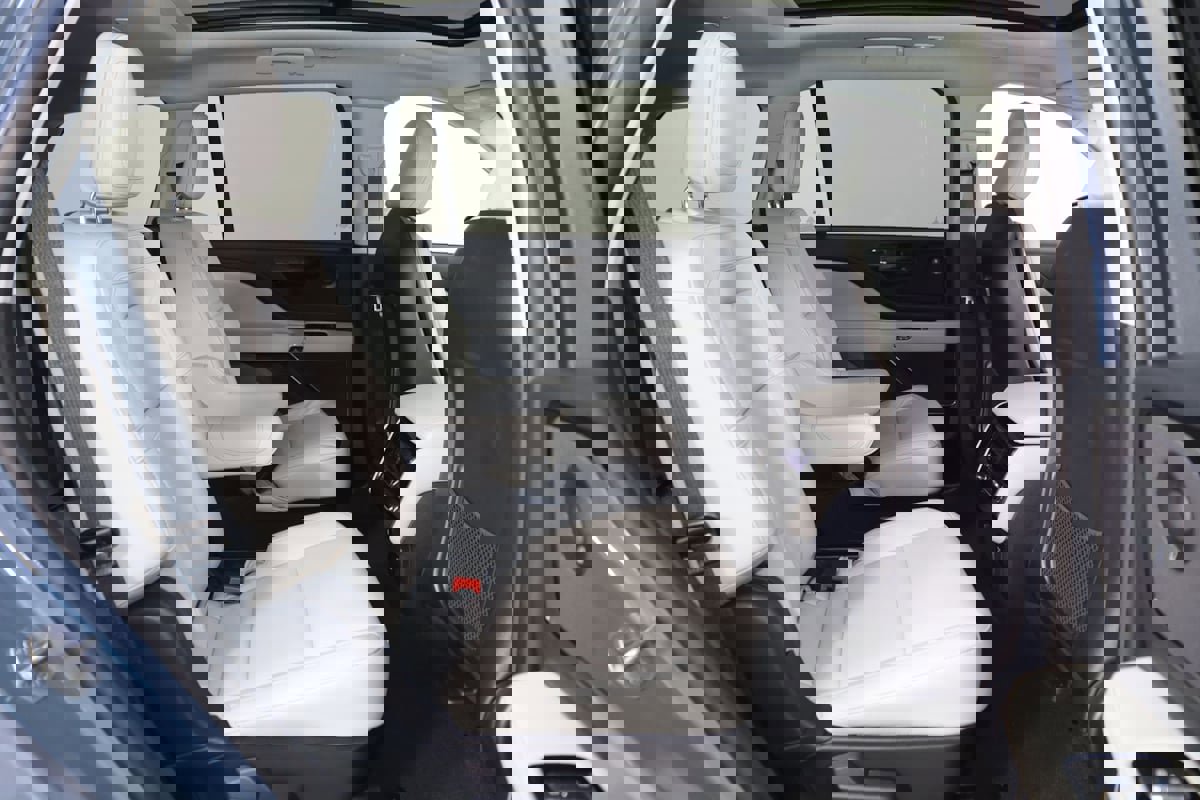 Used 2025 Lincoln Aviator Reserve w/ Illumination Package AWD/4WD image 15