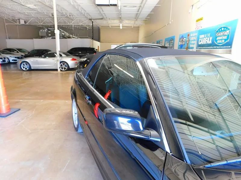 Used 2006 BMW 330Ci Convertible RWD image 15