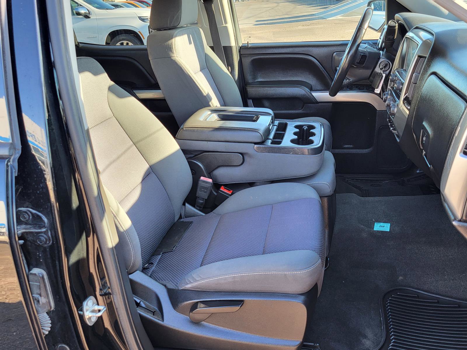 Used 2018 Chevrolet Silverado 1500 LT w/ All Star Edition image 10