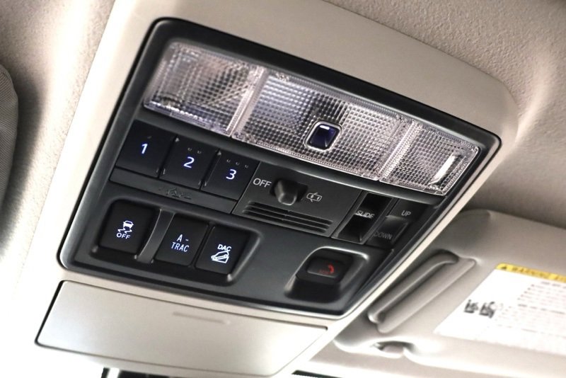 Used 2022 Toyota 4Runner Limited image 31