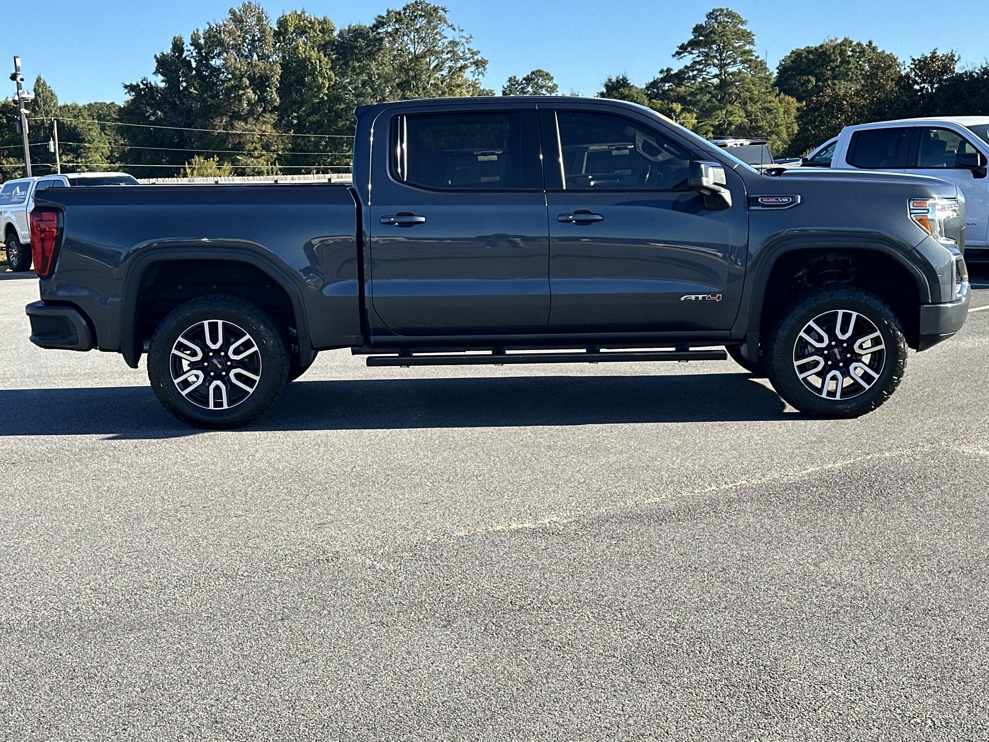 Certified 2021 GMC Sierra 1500 AT4 AWD/4WD image 4