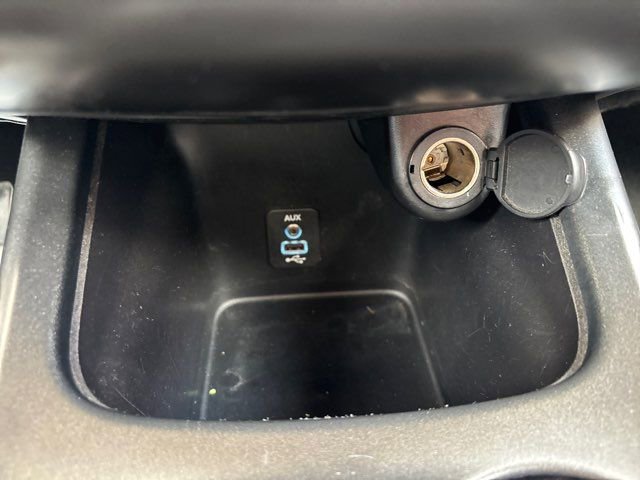 Used 2018 Dodge Journey Crossroad AWD/4WD image 39