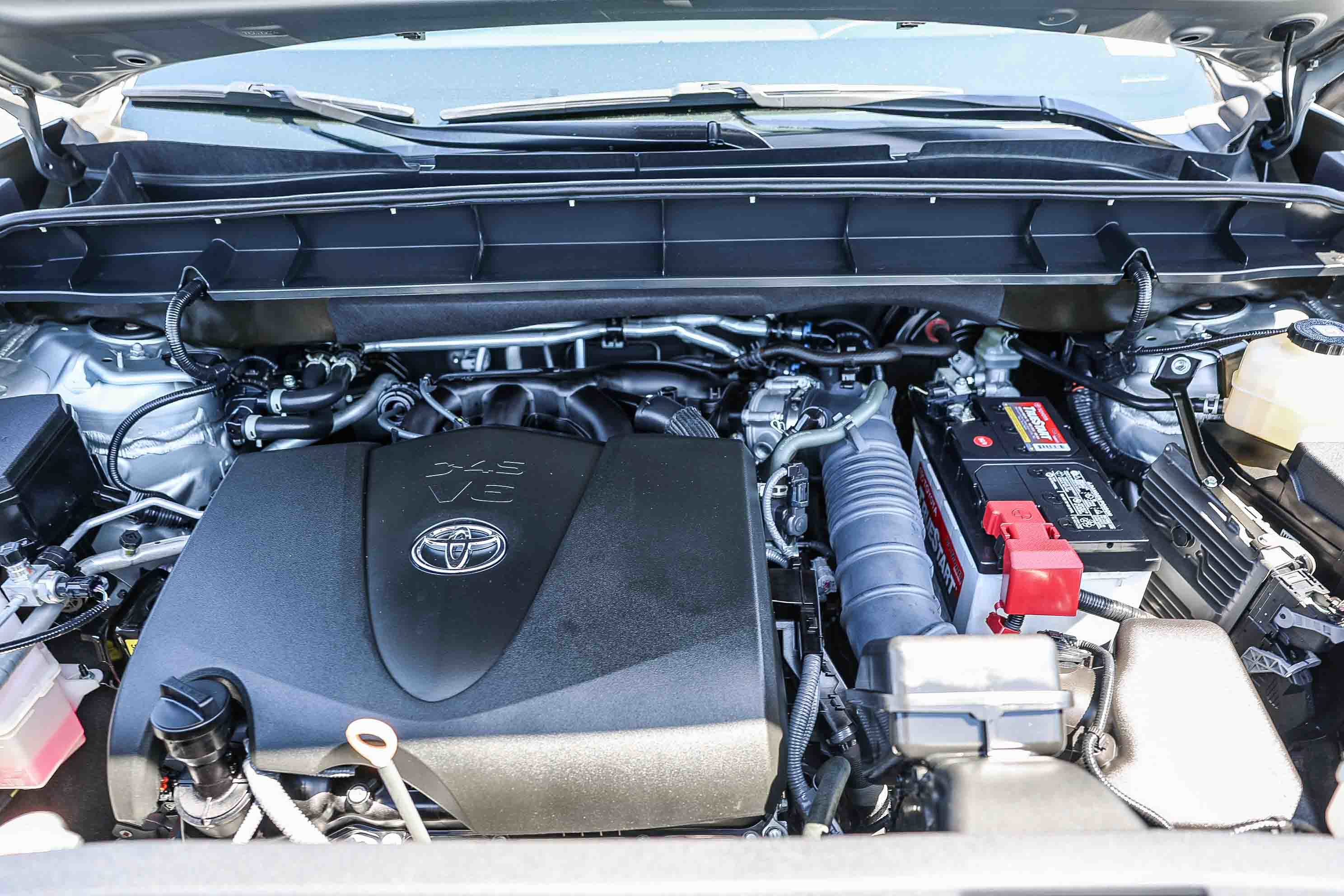 Used 2022 Toyota Highlander XLE image 19