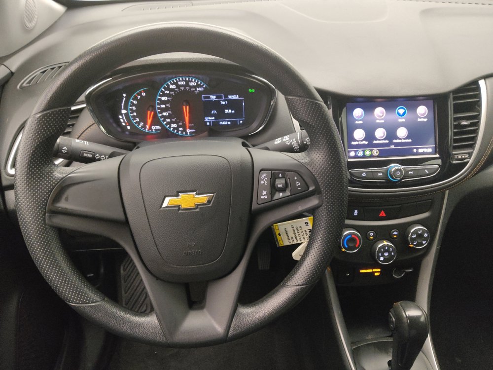 Used 2020 Chevrolet Trax LS FWD image 22
