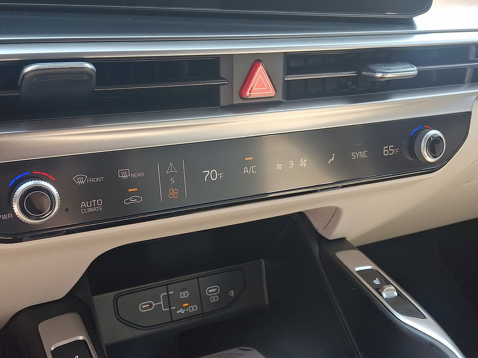 New 2026 Kia Sorento S AWD/4WD image 15
