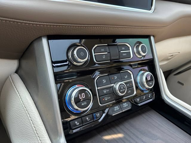 Used 2023 GMC Yukon Denali AWD/4WD image 26