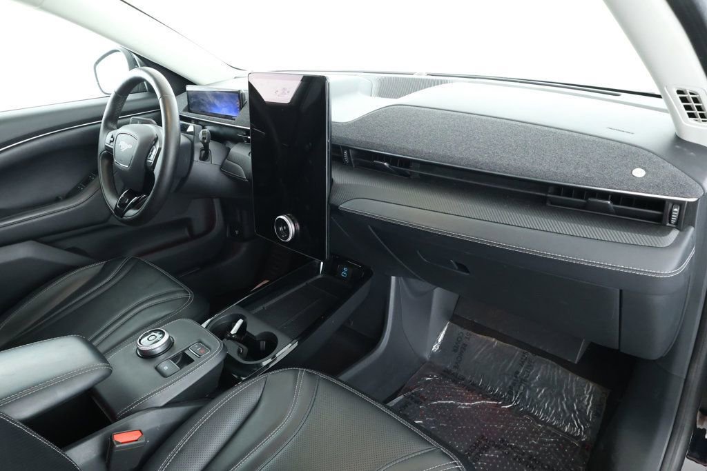 Used 2021 Ford Mustang Mach-E Premium image 24